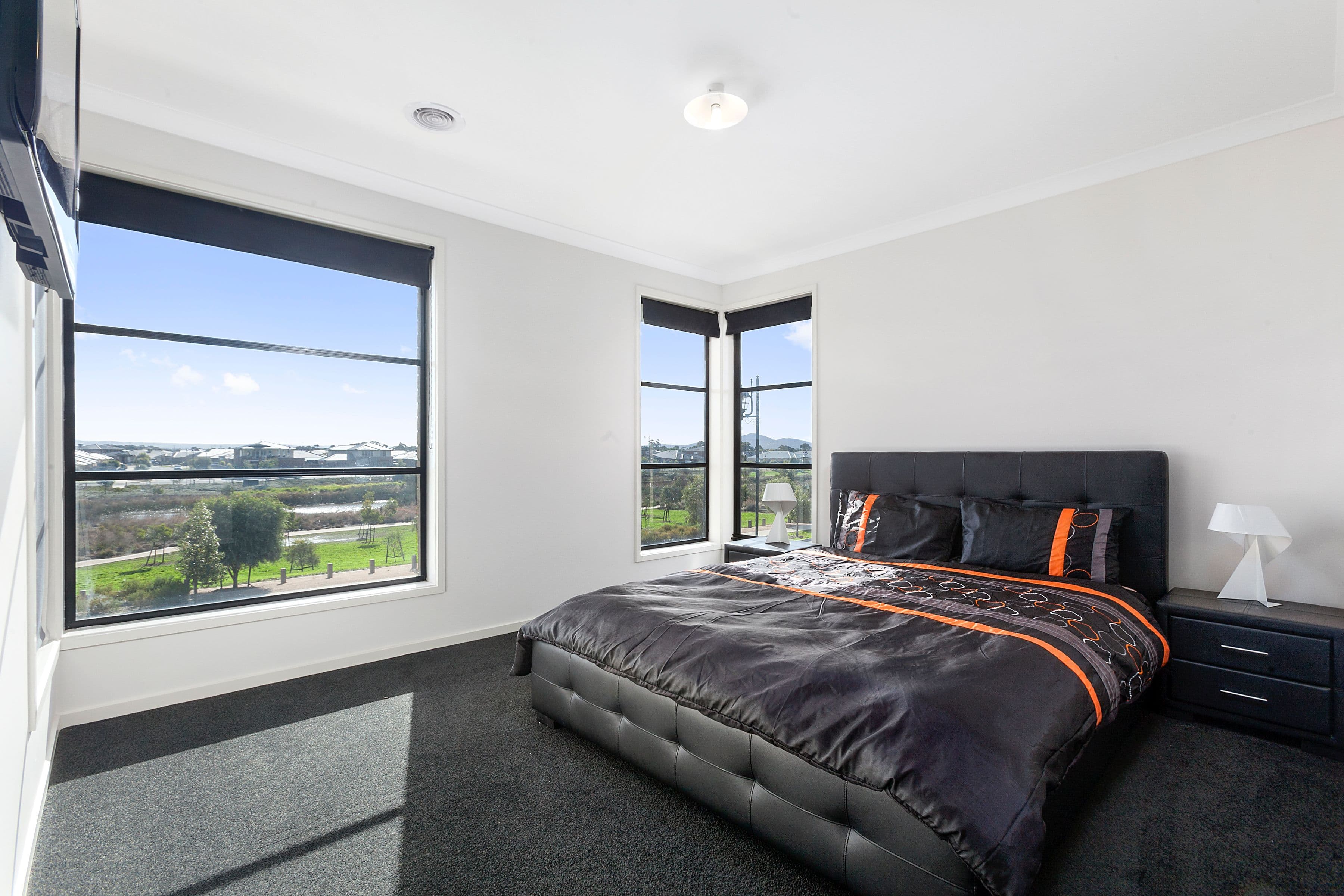 2/1 Russell Court, MIAMI QLD 4220, Miami - Thumbnail 4