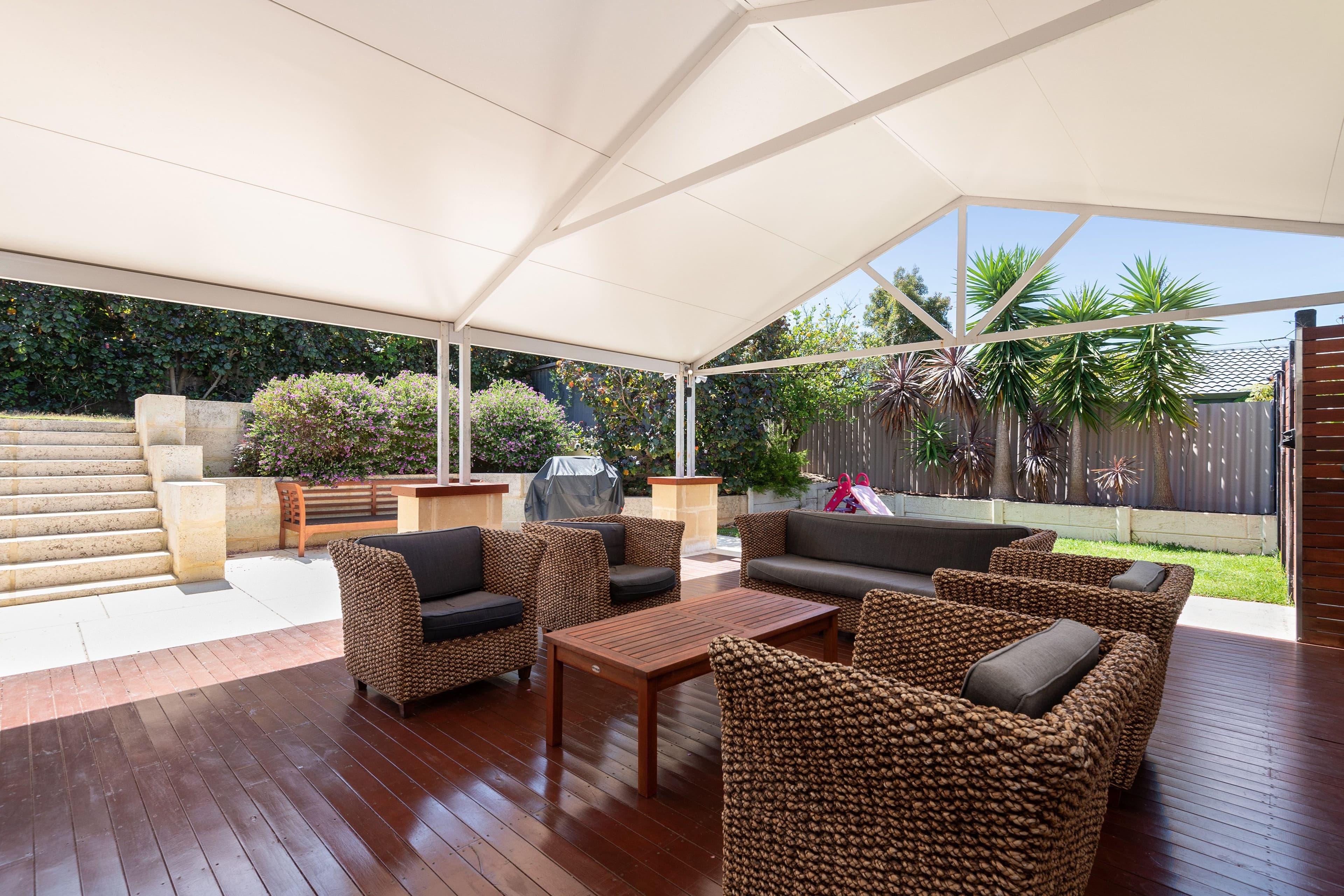 11 Bernard Manning Drive, Duncraig WA 6023, Duncraig - Image 1