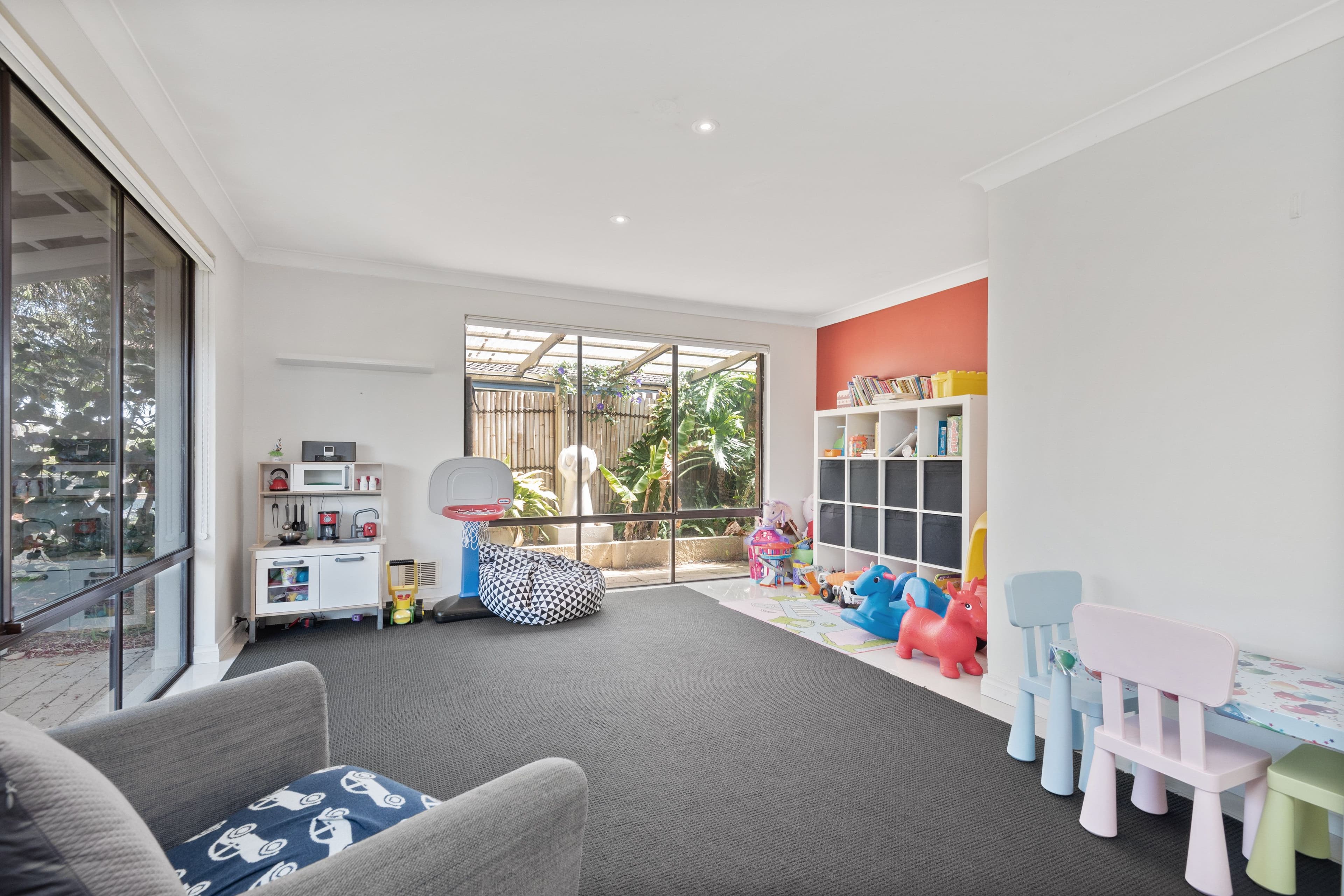 11 Bernard Manning Drive, Duncraig WA 6023, Duncraig - Thumbnail 3