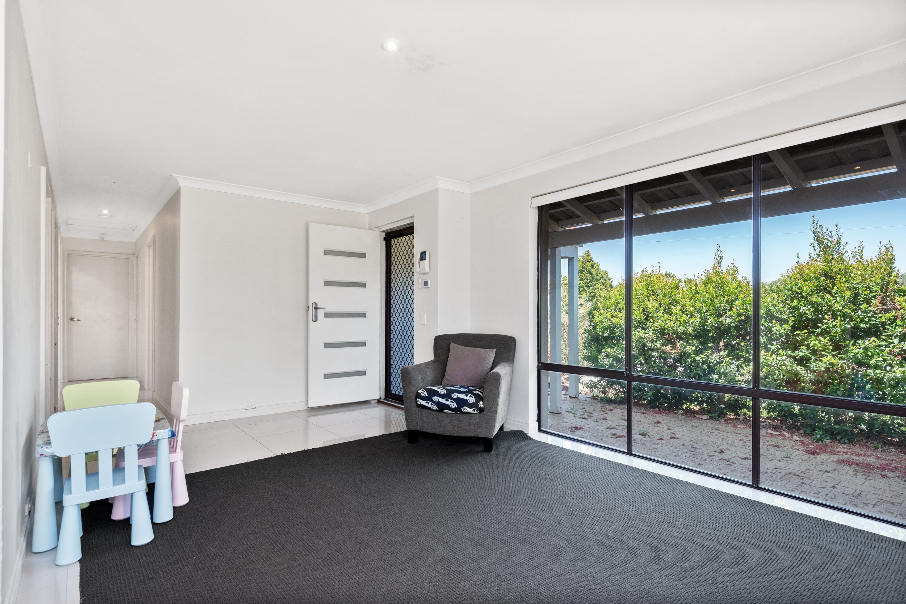 11 Bernard Manning Drive, Duncraig WA 6023, Duncraig - Thumbnail 4