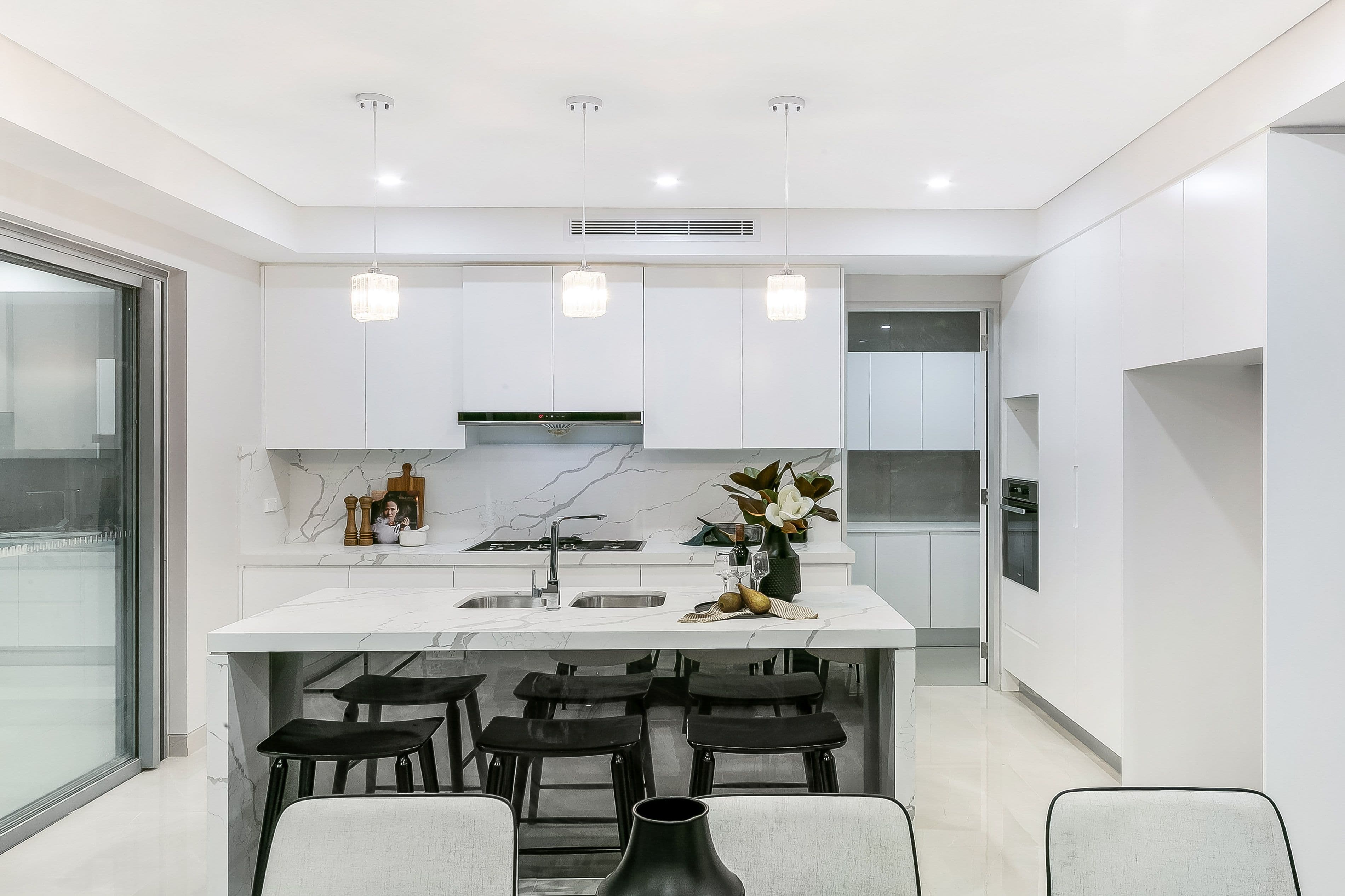 110 Dora Street, Hurstville - Thumbnail 4