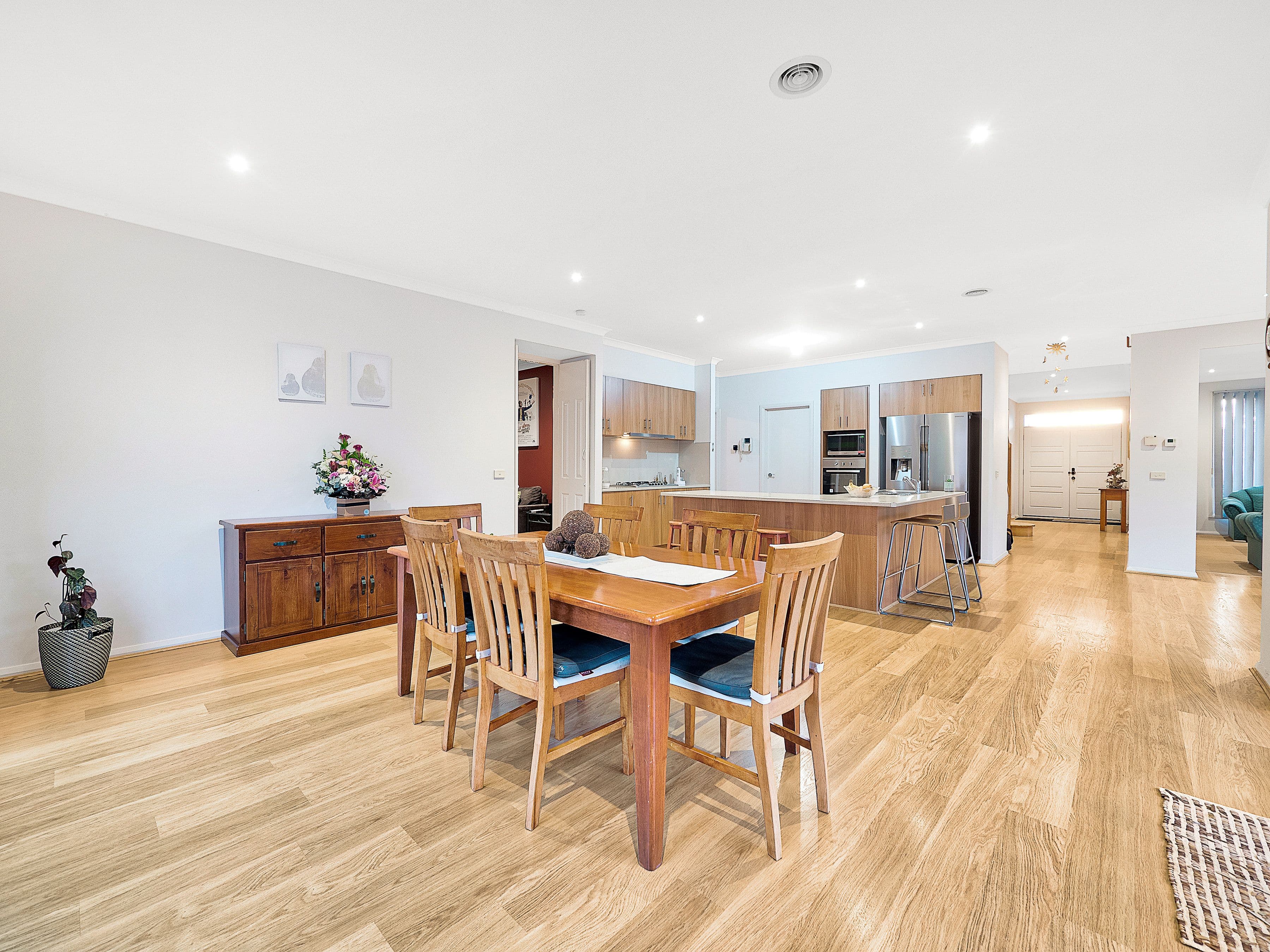 14 Mcgarvie Drive, Cranbourne North VIC 3977, Cranbourne North - Thumbnail 8