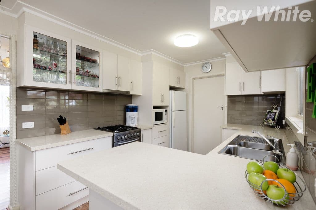 2 Grant Street, Watsonia North VIC 3087, Watsonia North - Thumbnail 4
