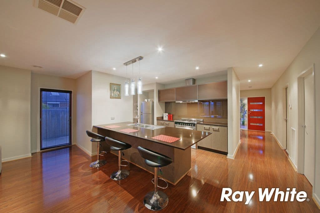 14 Urban Drive, Williams Landing VIC 3027, Williams Landing - Thumbnail 3