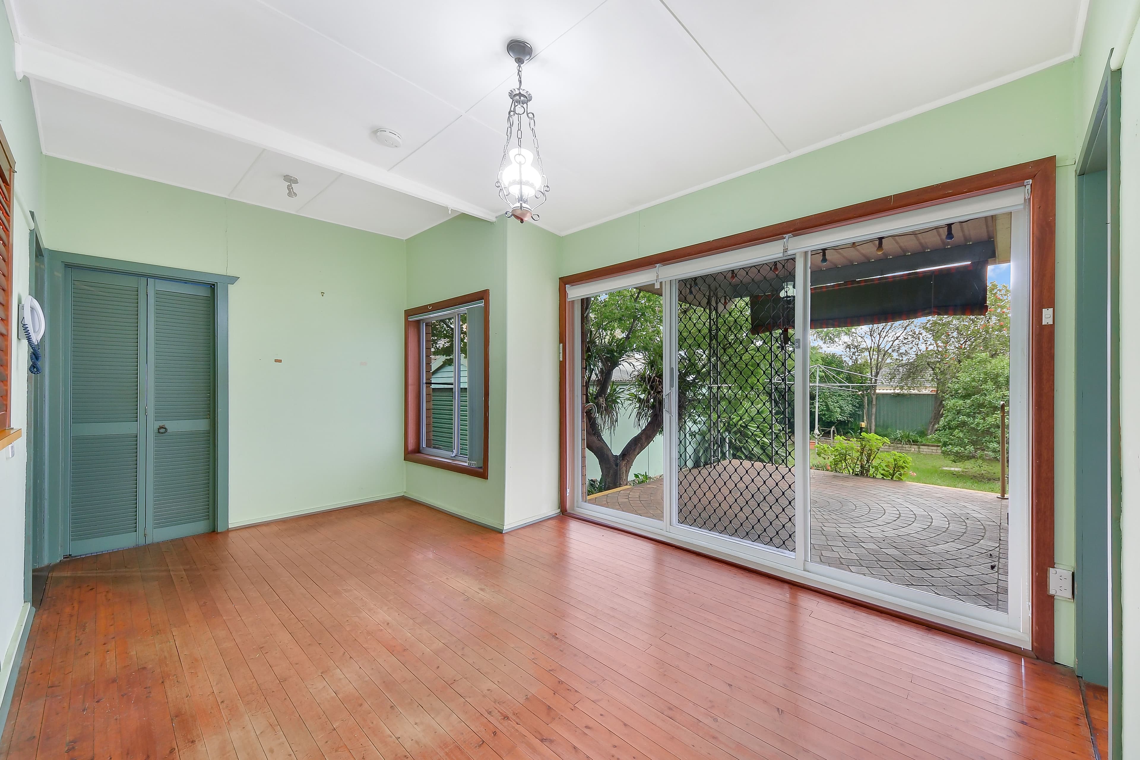 44 Chester Road, Ingleburn NSW 2565, Ingleburn - Thumbnail 3