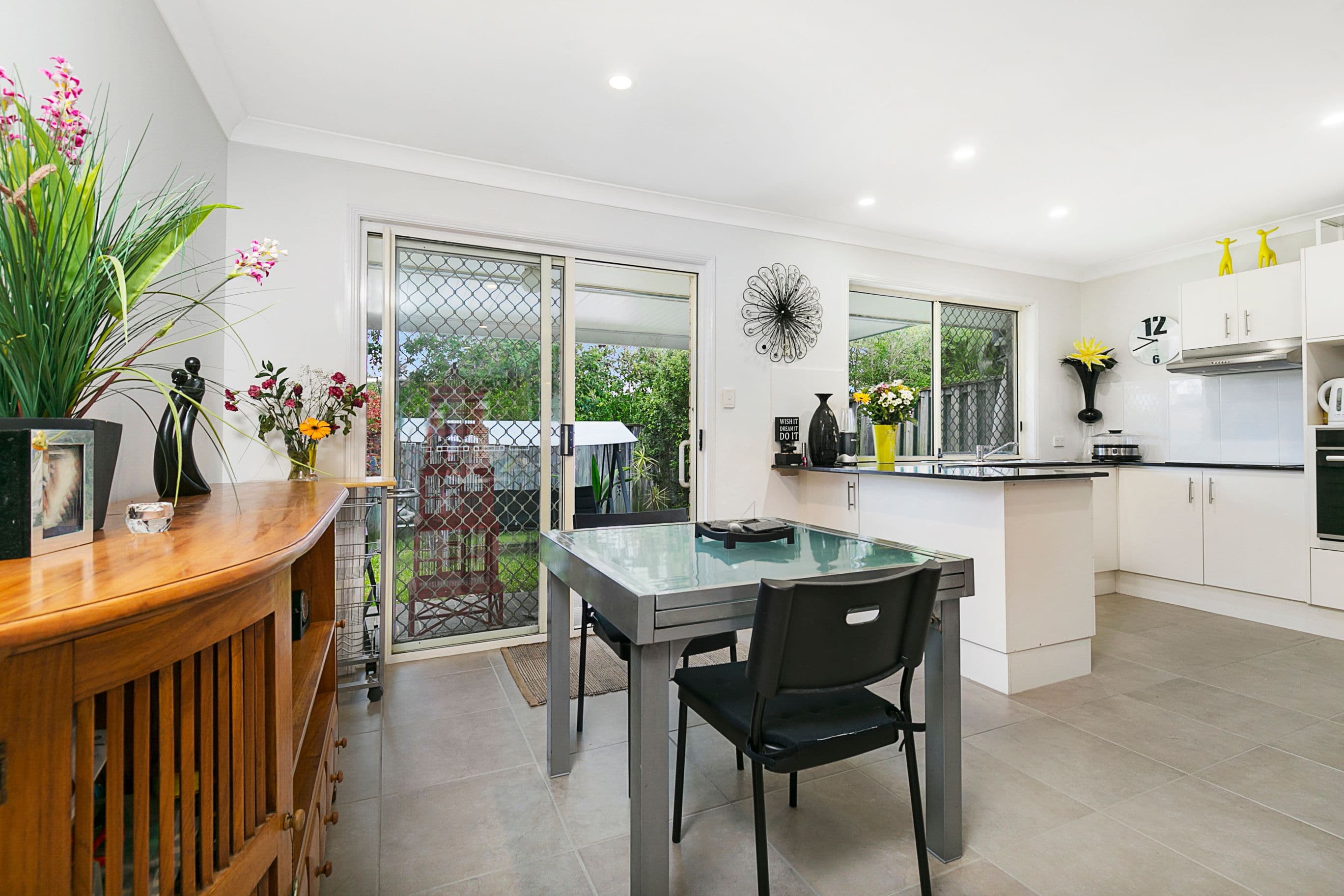 11 Thornlake Drive, Tingalpa QLD 4173, Tingalpa - Thumbnail 4