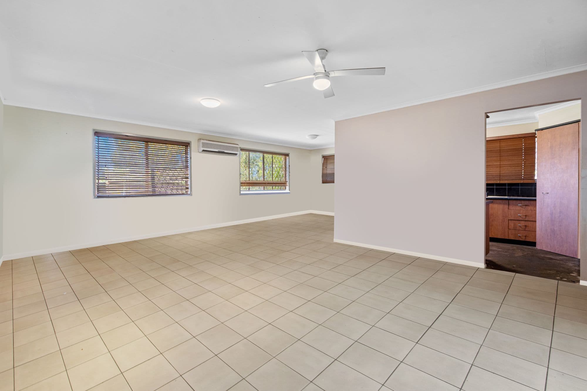 55 High Street, Bundamba QLD 4304, Bundamba - Thumbnail 4