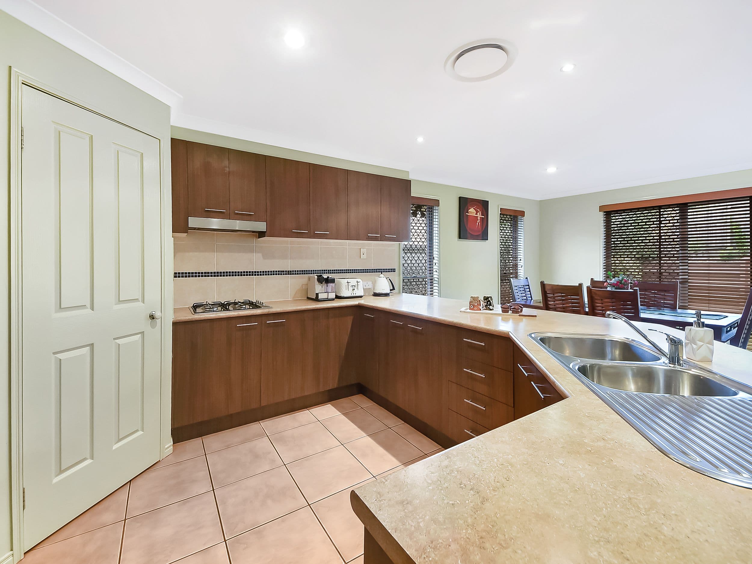 9 Fenton Close, Warner QLD 4500, Warner - Thumbnail 2