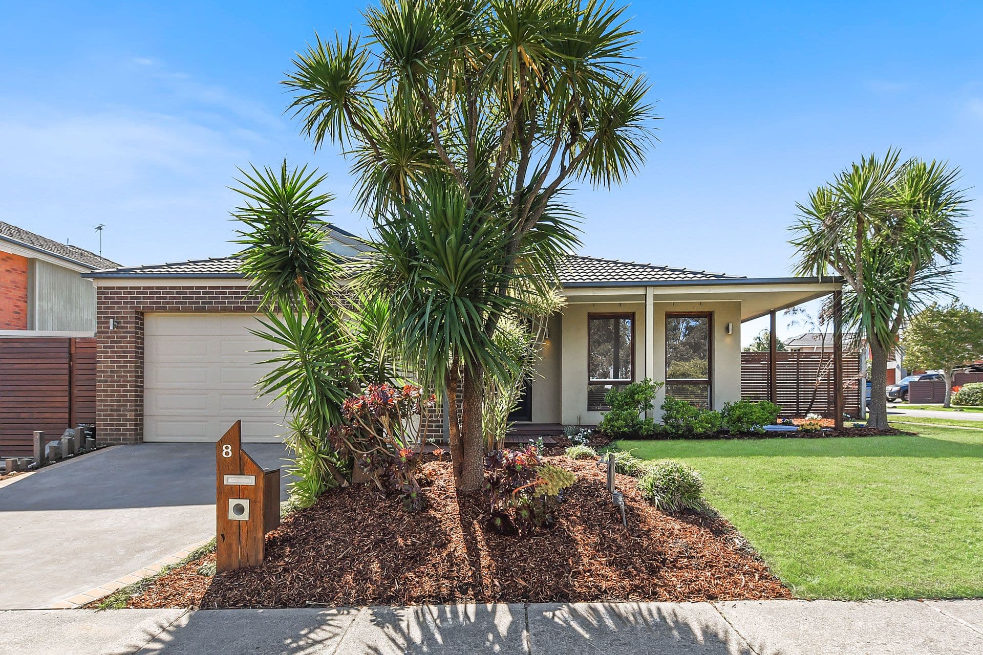 8 Sunhill Way, Berwick VIC 3806, Berwick - Image 1