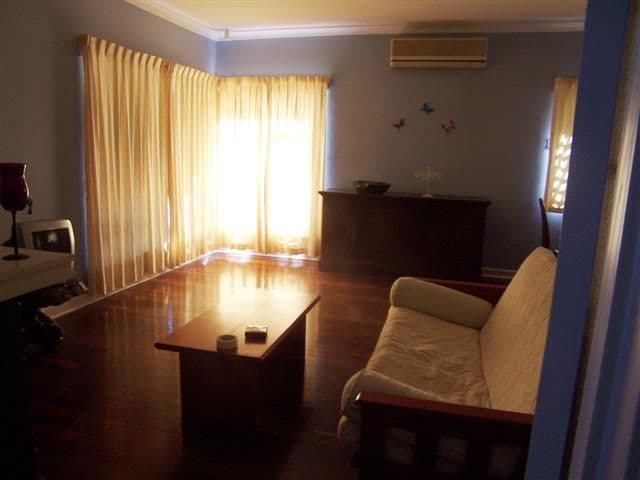 211 Lesmurdie Road, LESMURDIE WA 6076, Lesmurdie - Thumbnail 6