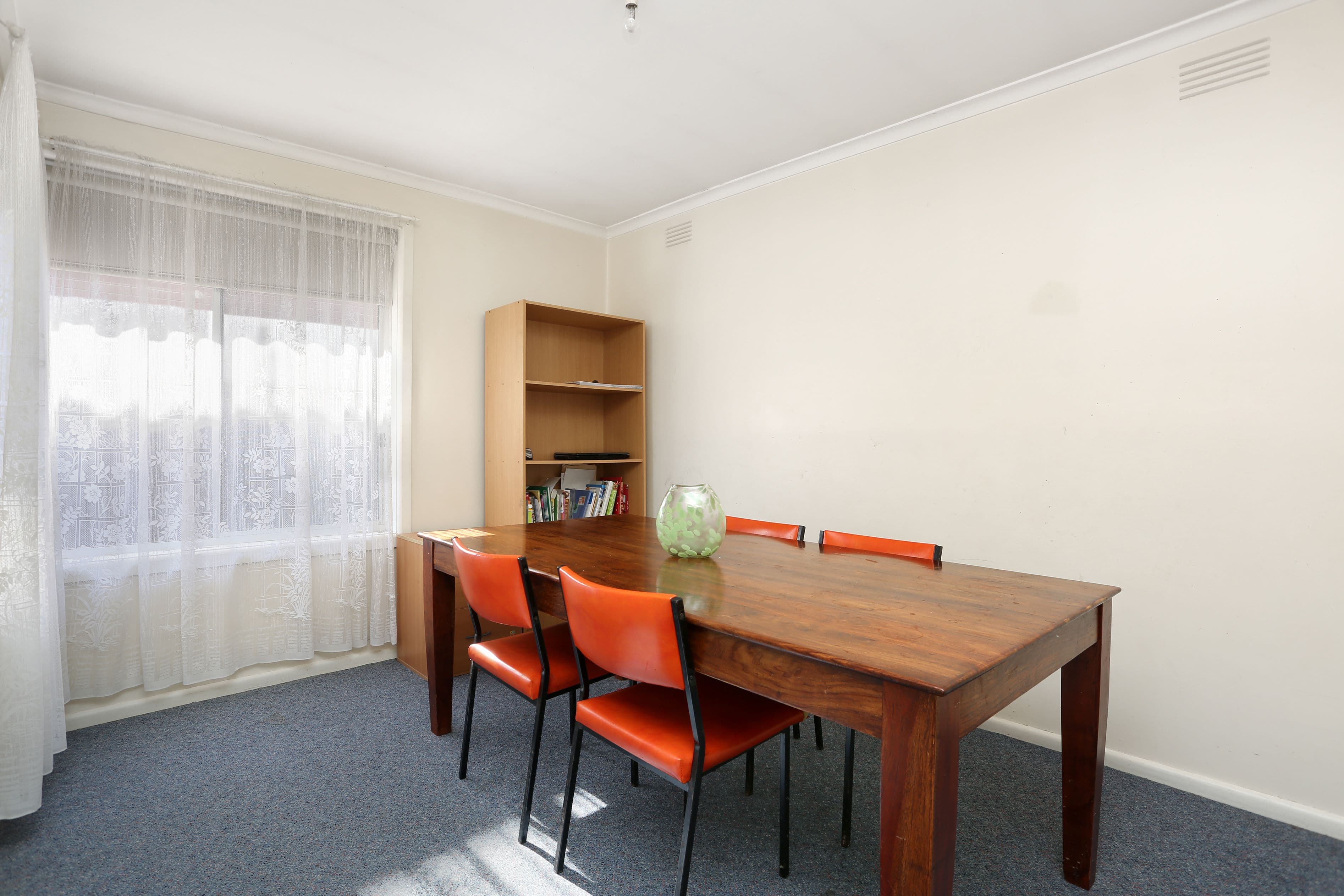 22 Pinewood Drive, Thomastown VIC 3074, Thomastown - Thumbnail 3