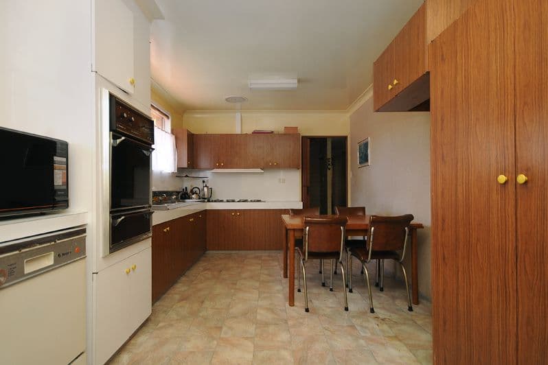 23 Heathwood Street, Rangeville QLD 4350, Rangeville - Thumbnail 2