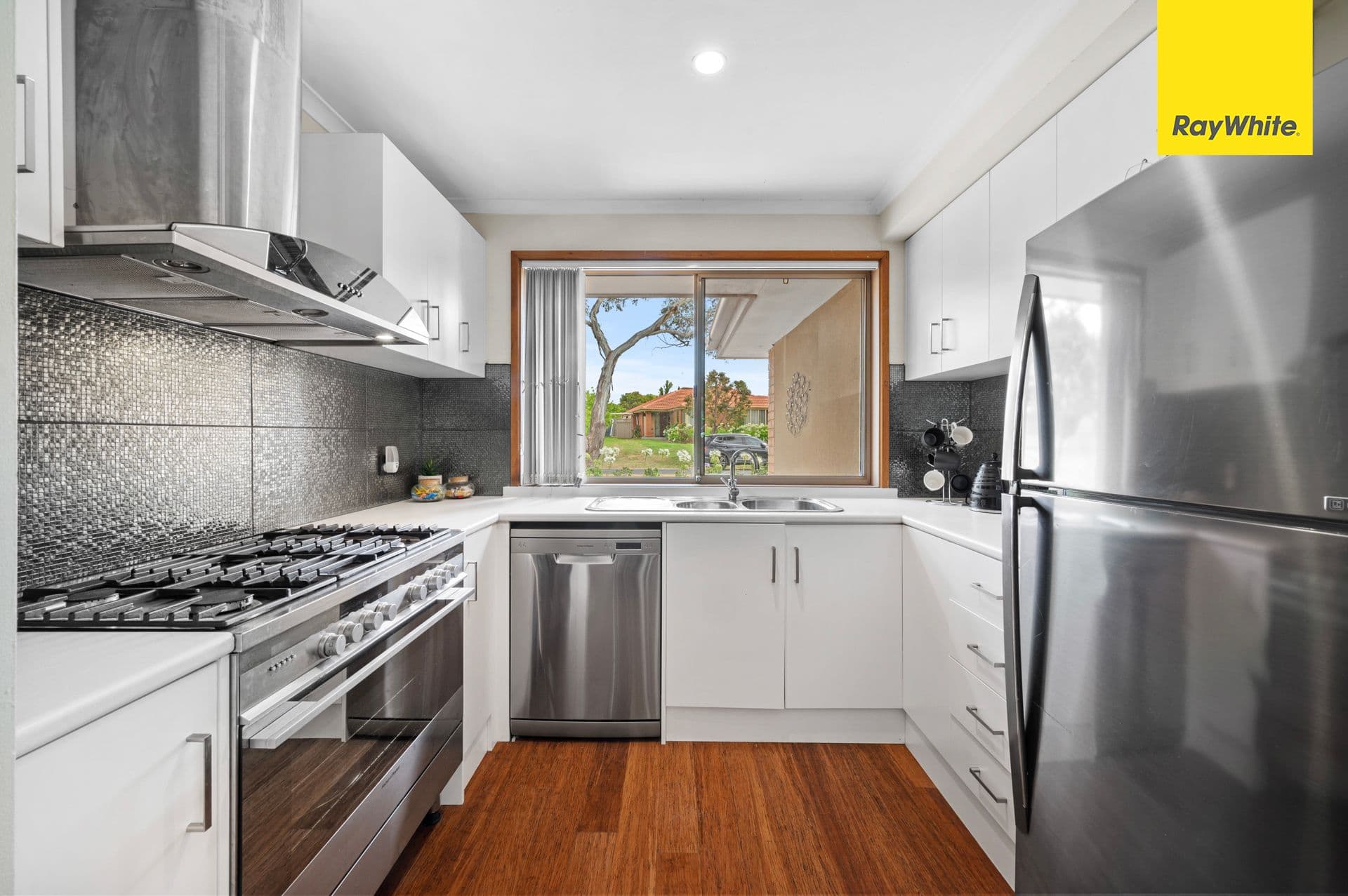 30 Pennyroyal Crescent, Kurunjang VIC 3337, Kurunjang - Thumbnail 6