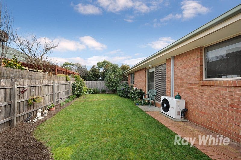 1 Cooma Court, BERWICK VIC 3806, Berwick - Thumbnail 8