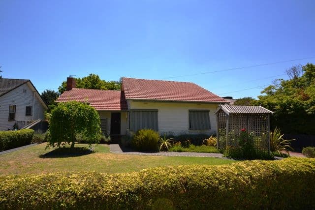 15 Tehan Street, SEYMOUR VIC 3660, Seymour - Image 1