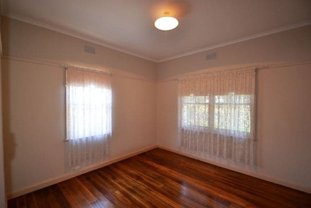 15 Tehan Street, SEYMOUR VIC 3660, Seymour - Thumbnail 7