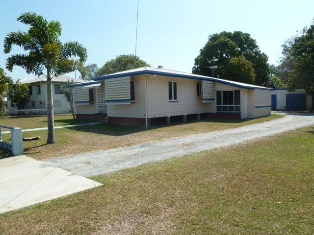 8 Holland Street, WEST MACKAY QLD 4740, West Mackay - Thumbnail 2