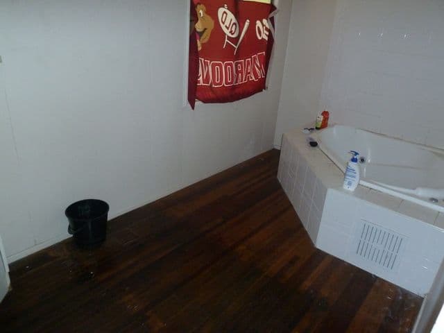 8 Holland Street, WEST MACKAY QLD 4740, West Mackay - Thumbnail 5