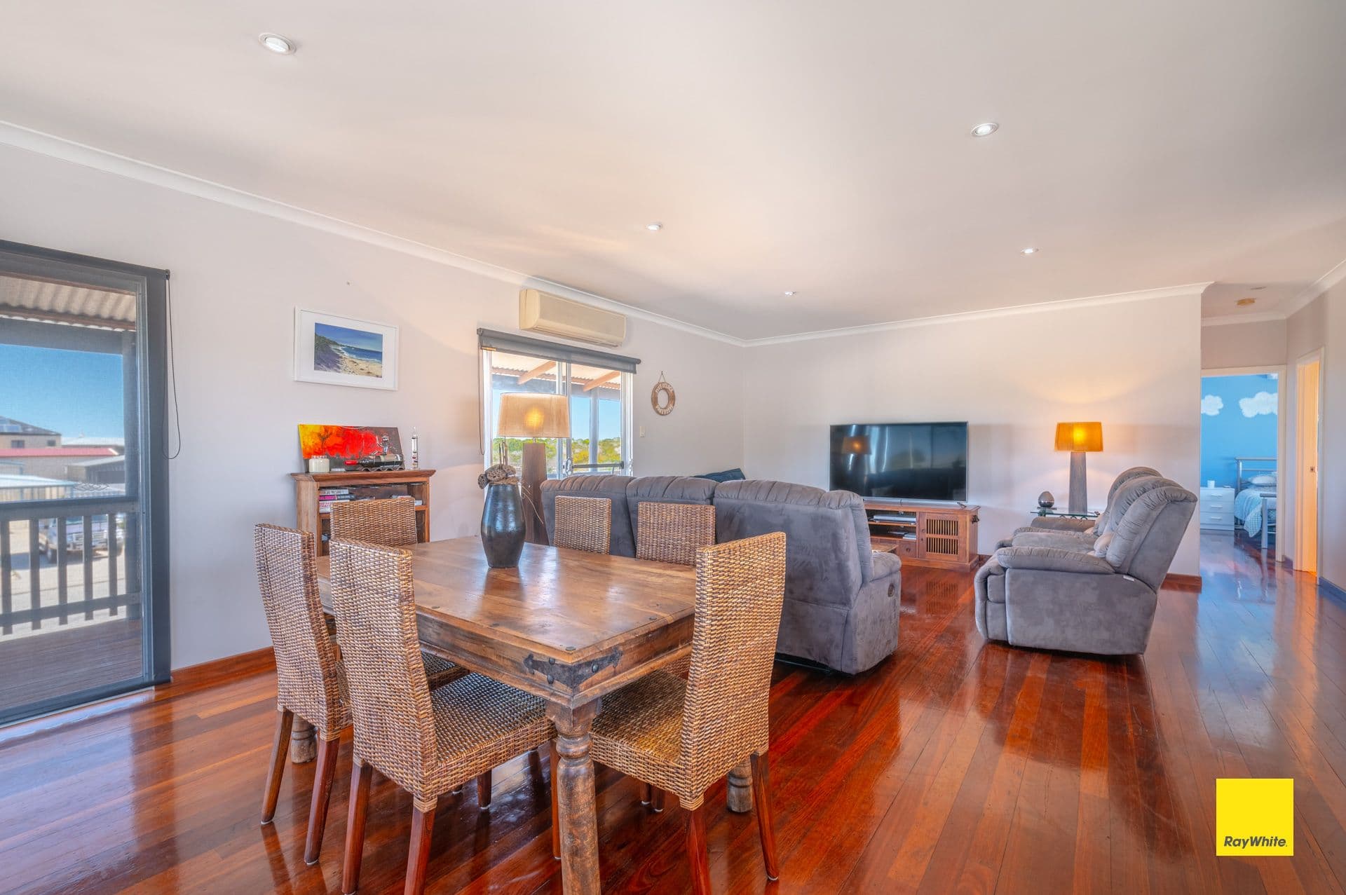 24 HARVEY Drive, Ledge Point WA 6043, Ledge Point - Thumbnail 5