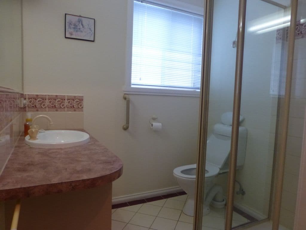 17 Alfred Avenue, Echuca VIC 3564, Echuca - Thumbnail 3