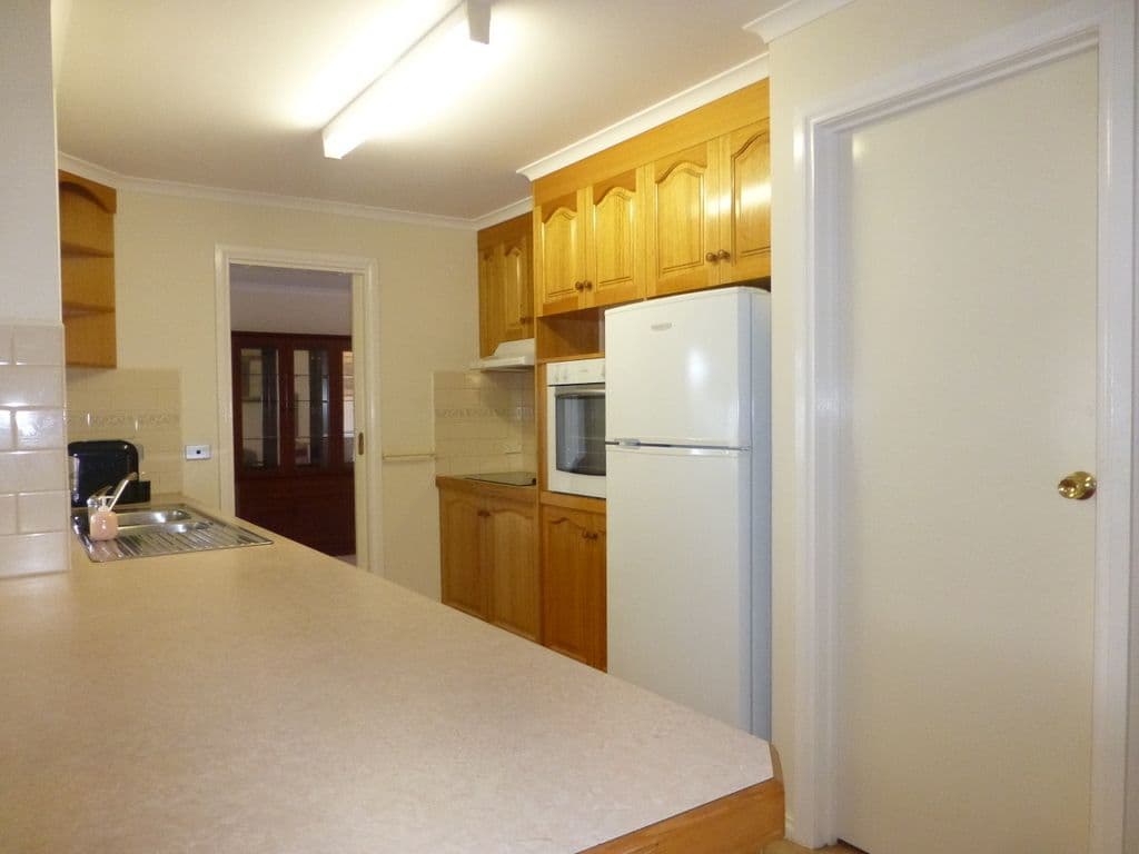 17 Alfred Avenue, Echuca VIC 3564, Echuca - Thumbnail 7