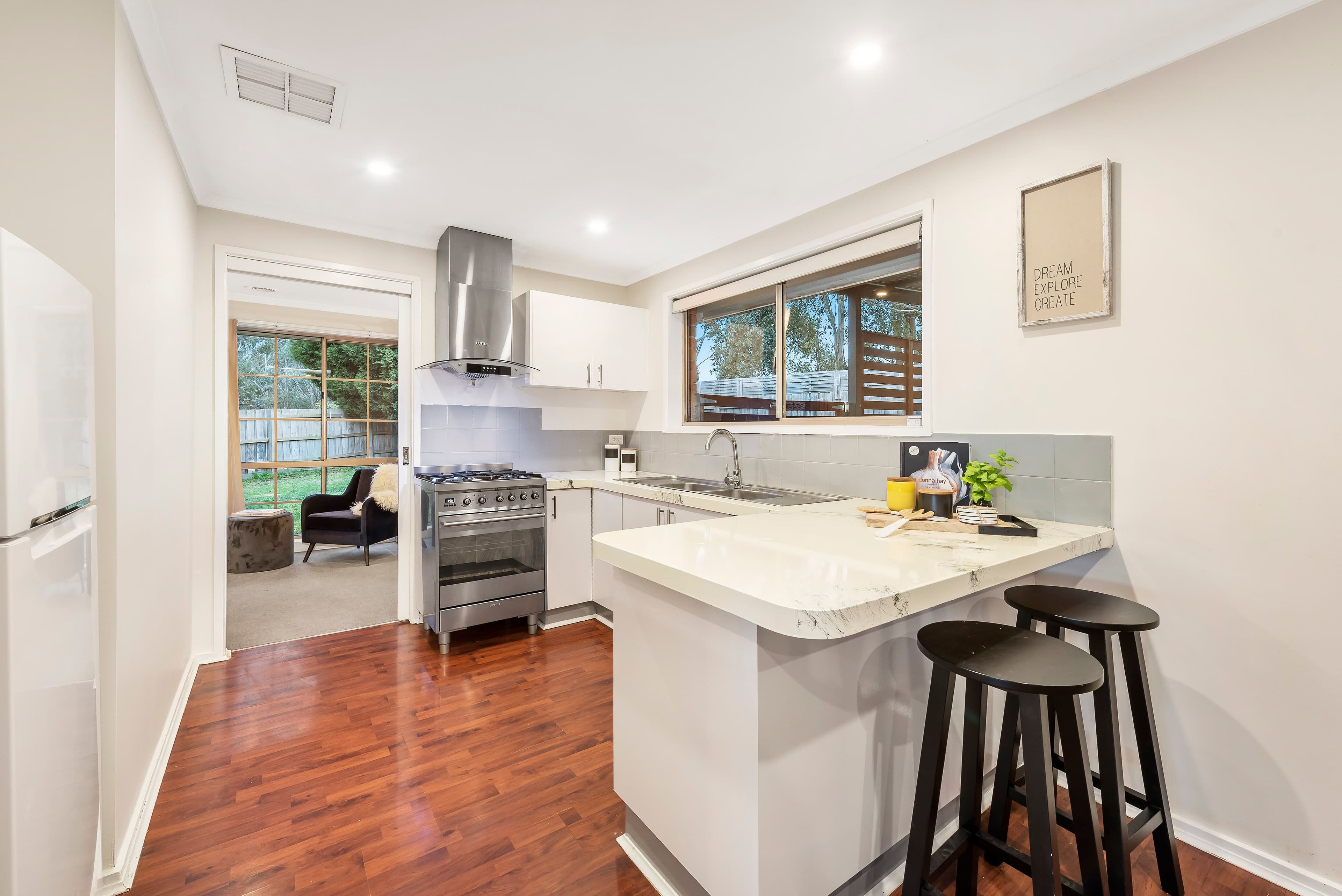 20 Angus Close, Wantirna VIC 3152, Wantirna - Thumbnail 4