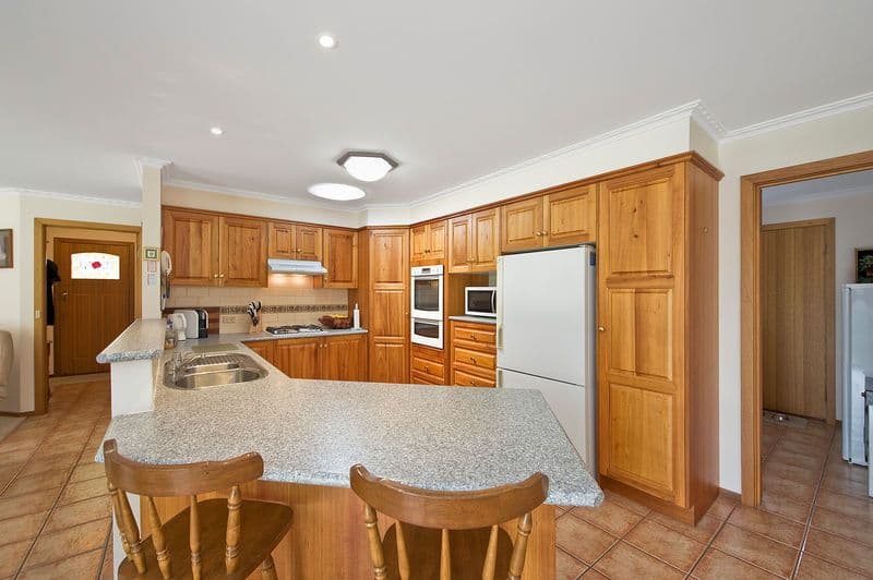 12 Evelyn Crescent, WARRNAMBOOL VIC 3280, Warrnambool - Thumbnail 2