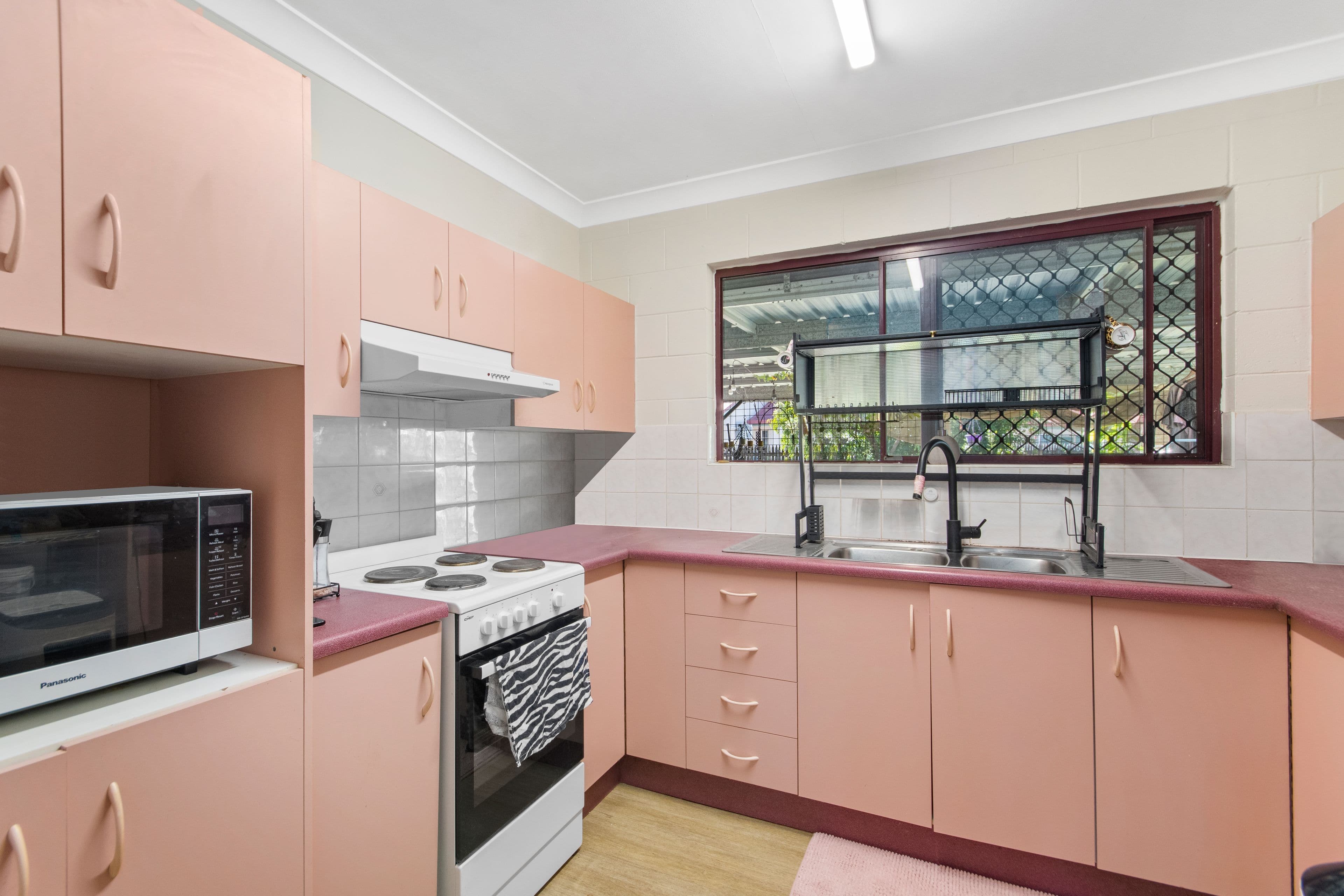 7 Raven Court, Kelso QLD 4815, Kelso - Thumbnail 2