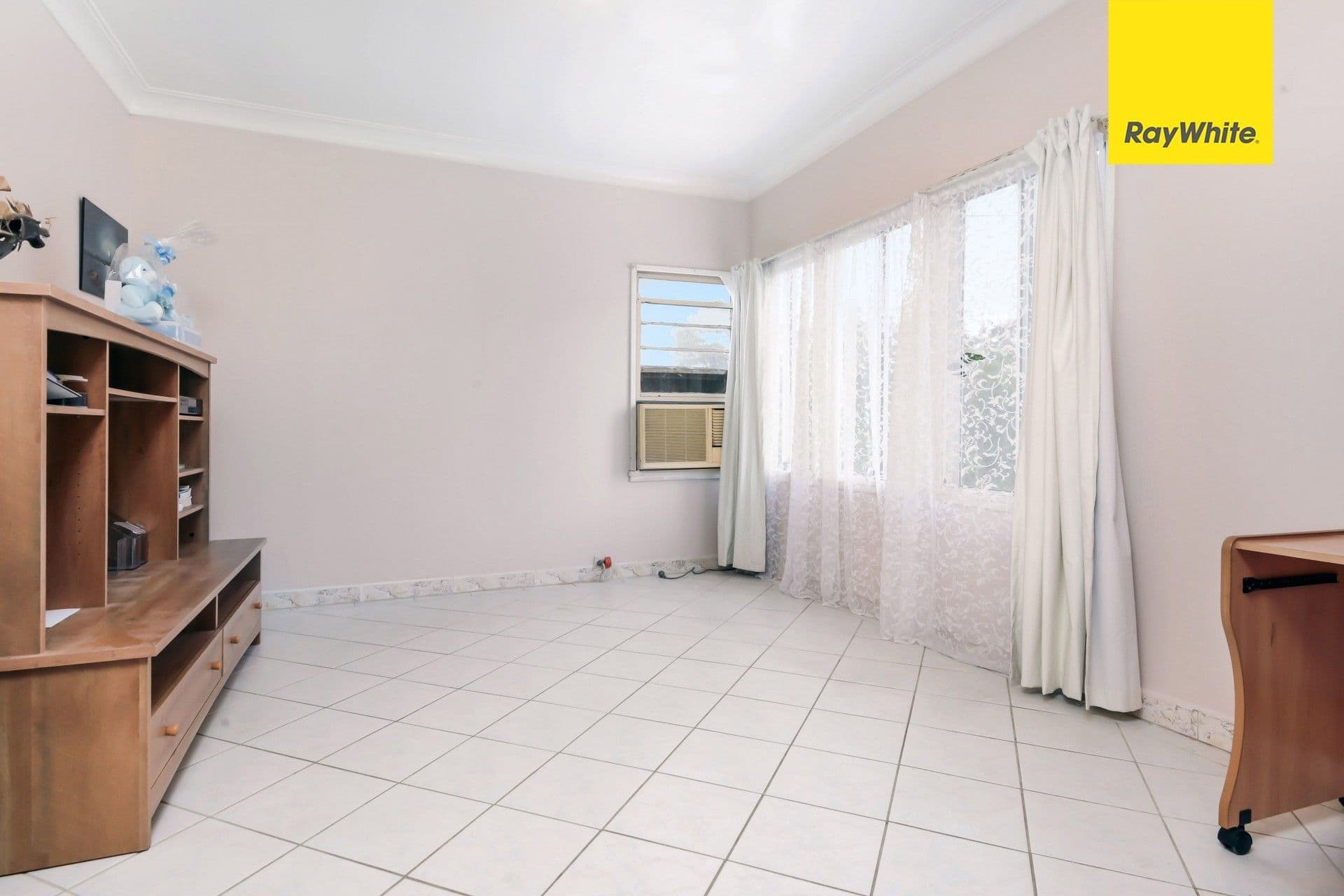 46 Miller Road, Chester Hill - Thumbnail 2