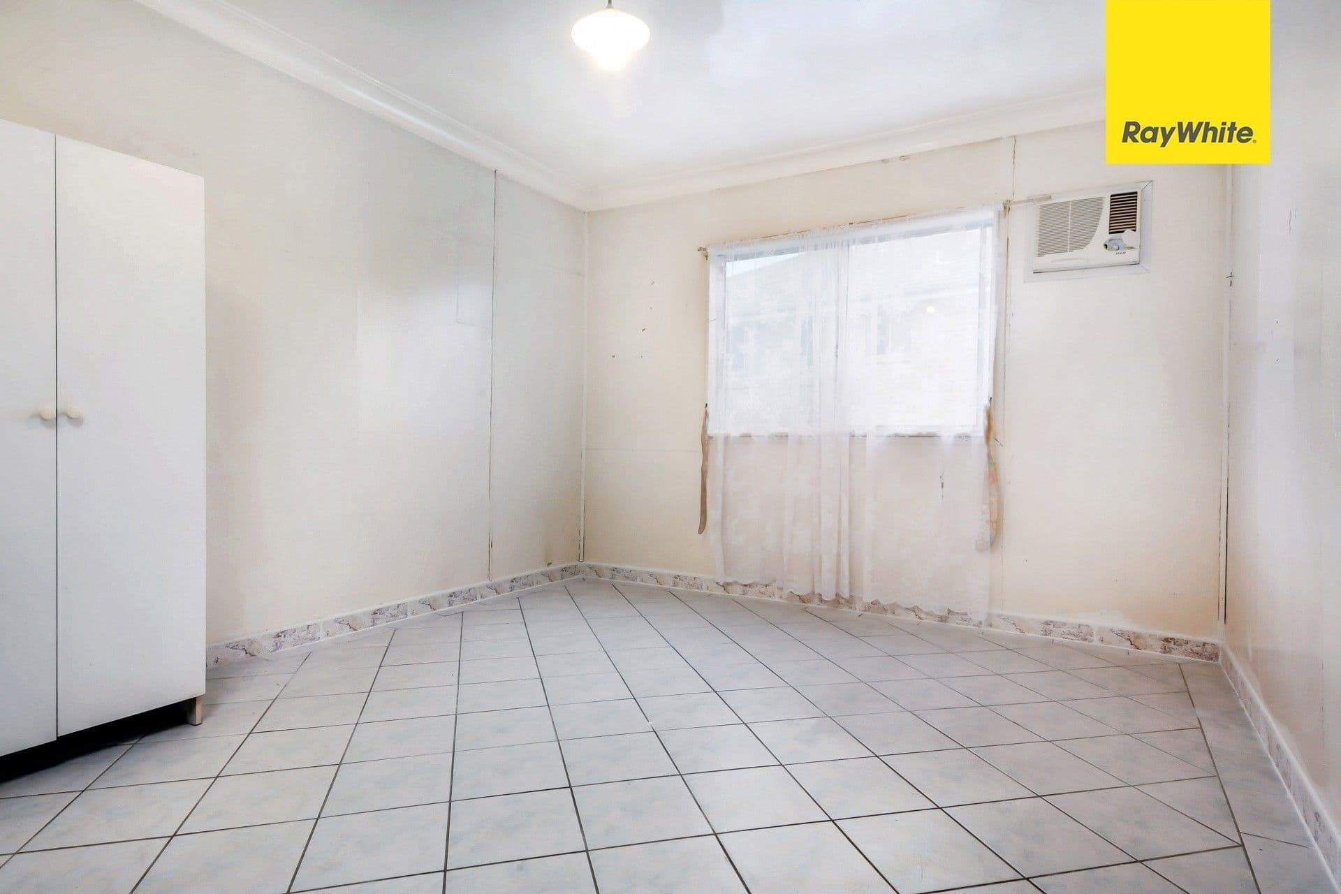 46 Miller Road, Chester Hill - Thumbnail 4