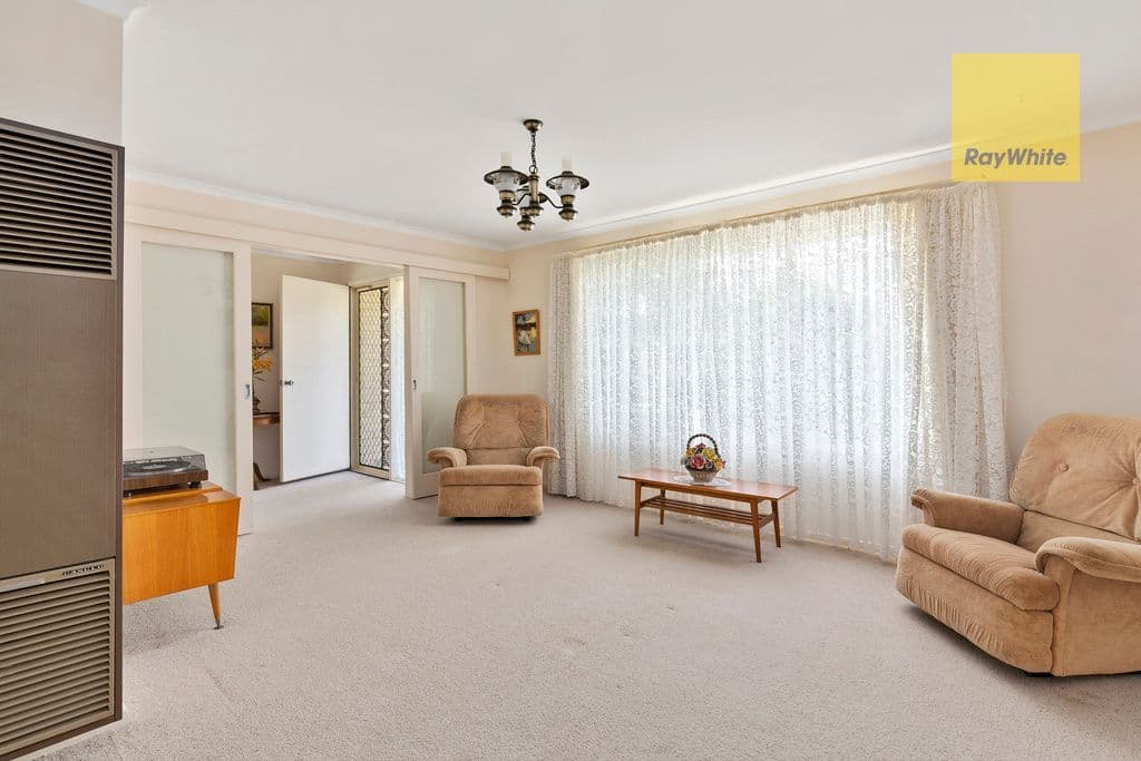 12 York Street, Happy Valley SA 5159, Happy Valley - Thumbnail 4