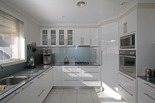 5 Larmer Street, BUNGENDORE NSW 2621, Bungendore - Thumbnail 2