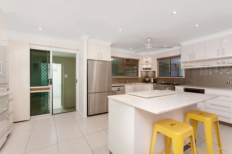 9 Fairview Street, Bayview Heights QLD 4868, Bayview Heights - Thumbnail 4