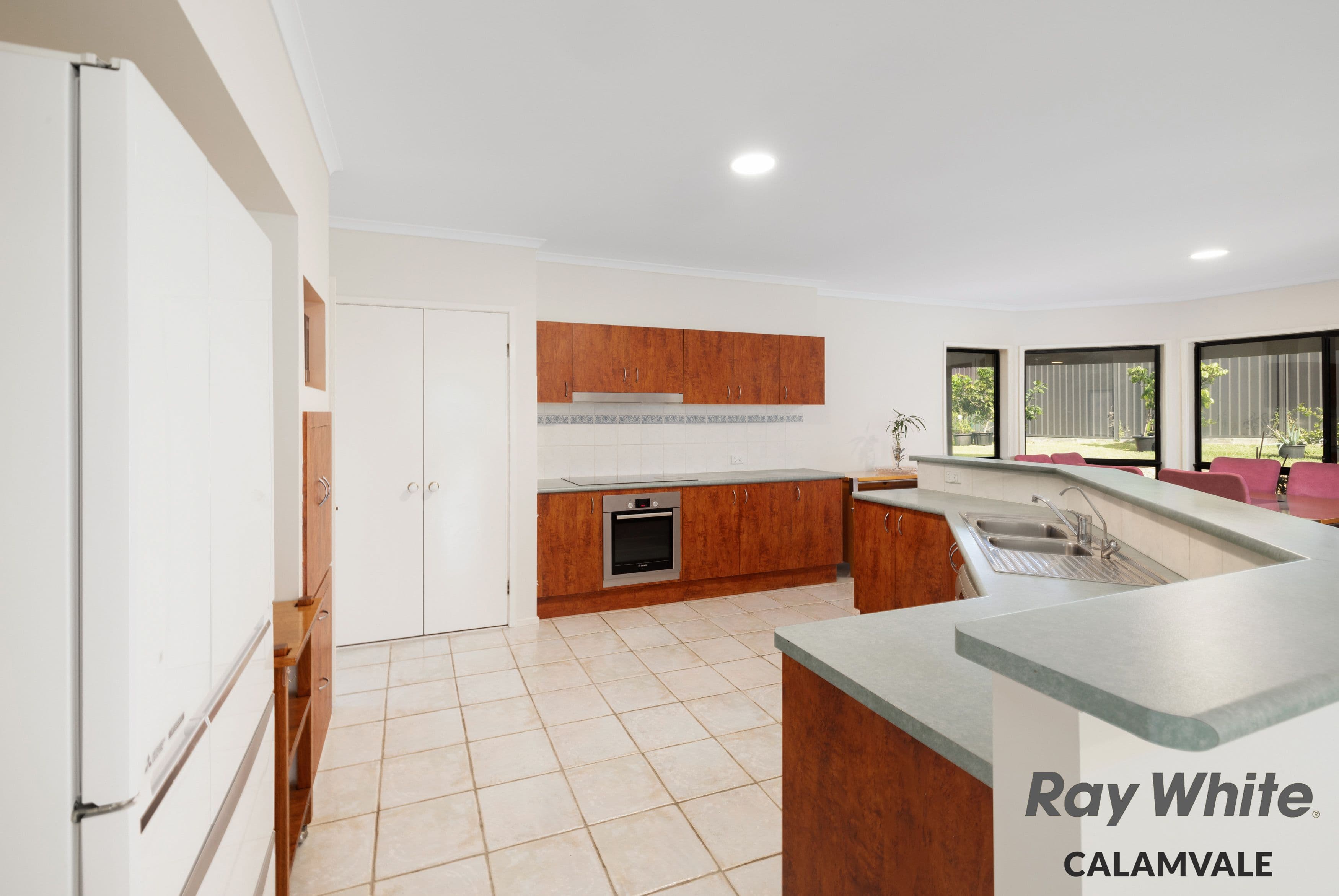 22 Clarendon Close, Parkinson QLD 4115, Parkinson - Thumbnail 6