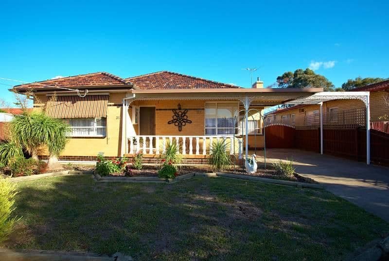 21 Runcorn Crescent, Deer Park VIC 3023, Deer Park - Thumbnail 4
