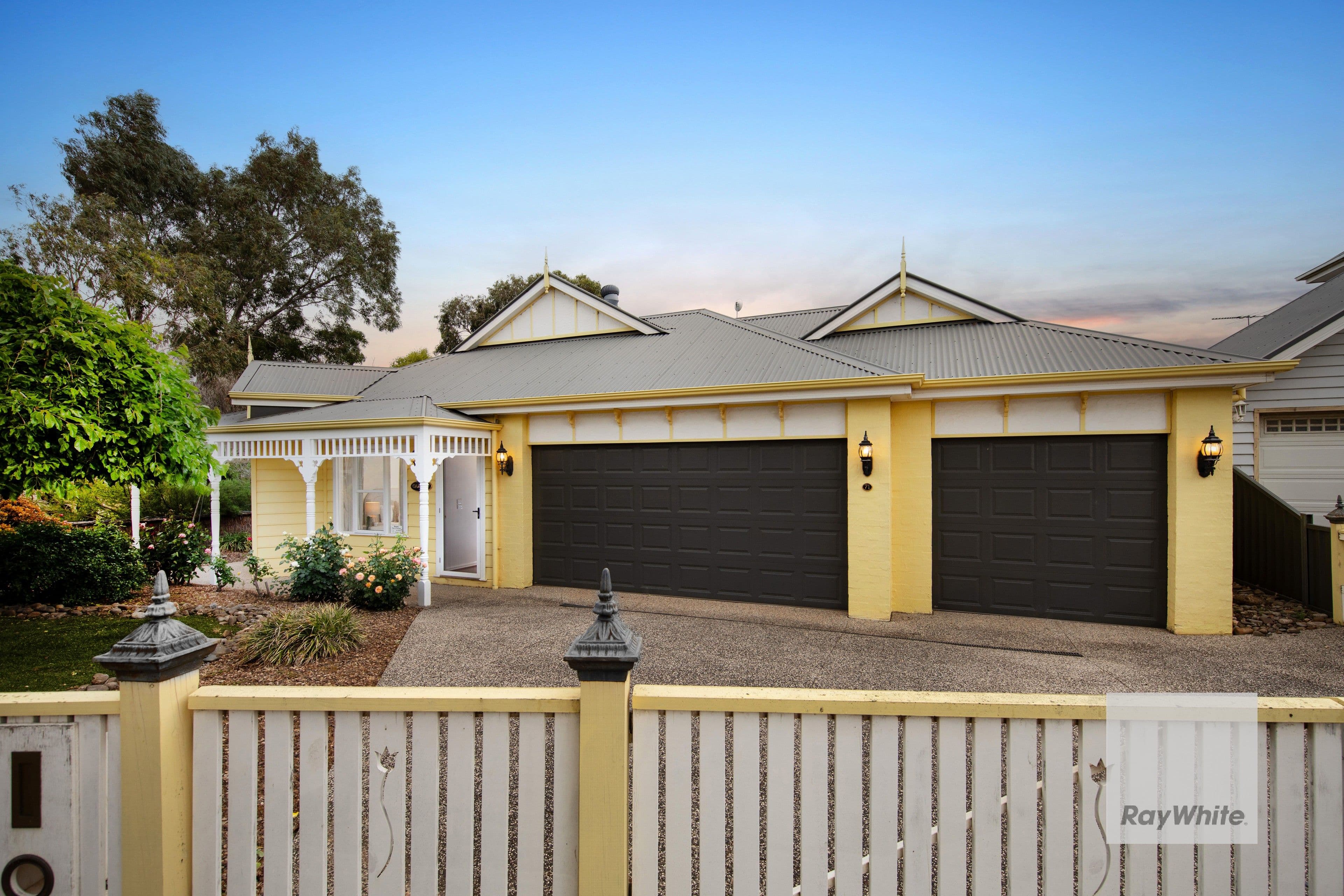 71 Oakview Parade, Caroline Springs VIC 3023, Caroline Springs - Image 1