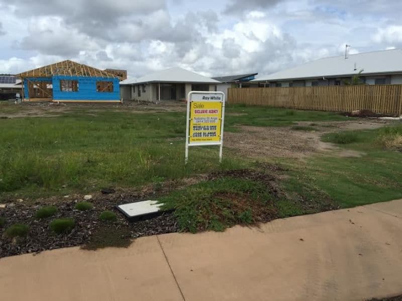 4 Keelson Crescent, Hope Island QLD 4212, Hope Island - Thumbnail 2