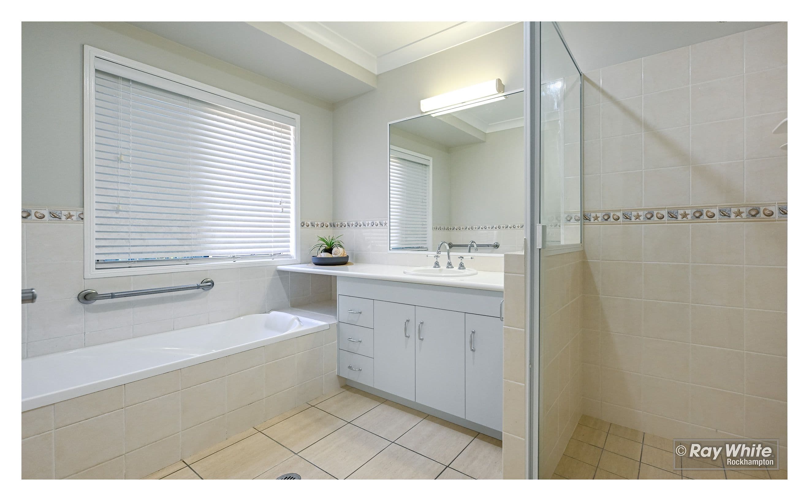 50 Fairfield Avenue, Norman Gardens QLD 4701, Norman Gardens - Thumbnail 7