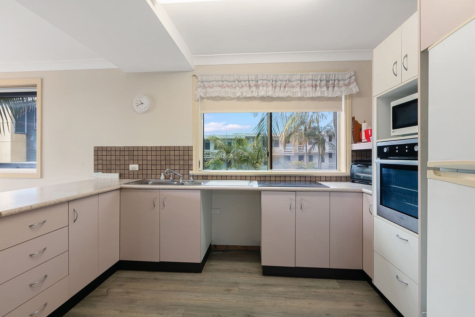 9 Alice Street, Alexandra Headland QLD 4572, Alexandra Headland - Thumbnail 7