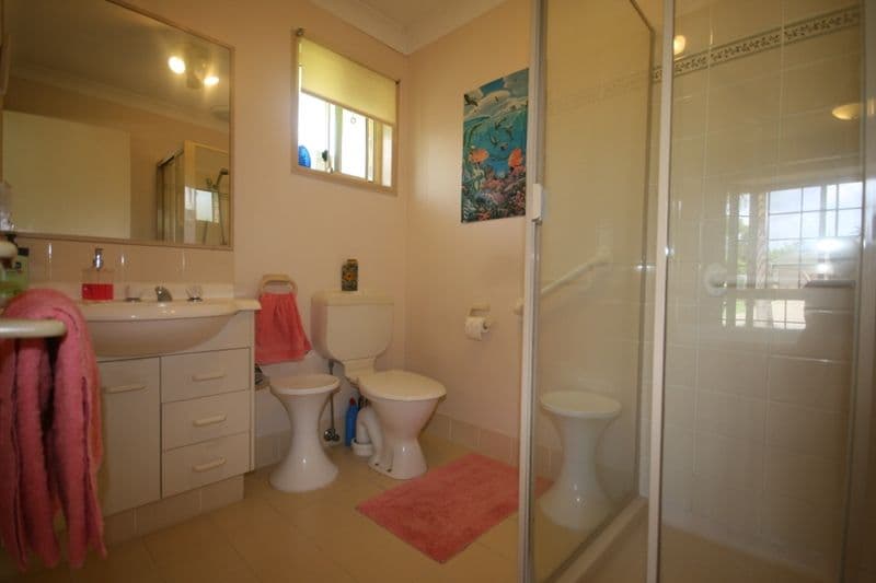 99 Kingarry Circuit, MERRIMAC QLD 4226, Merrimac - Thumbnail 7