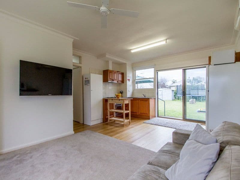 26 Duncan Avenue, SEAFORD VIC 3198, Seaford - Thumbnail 3