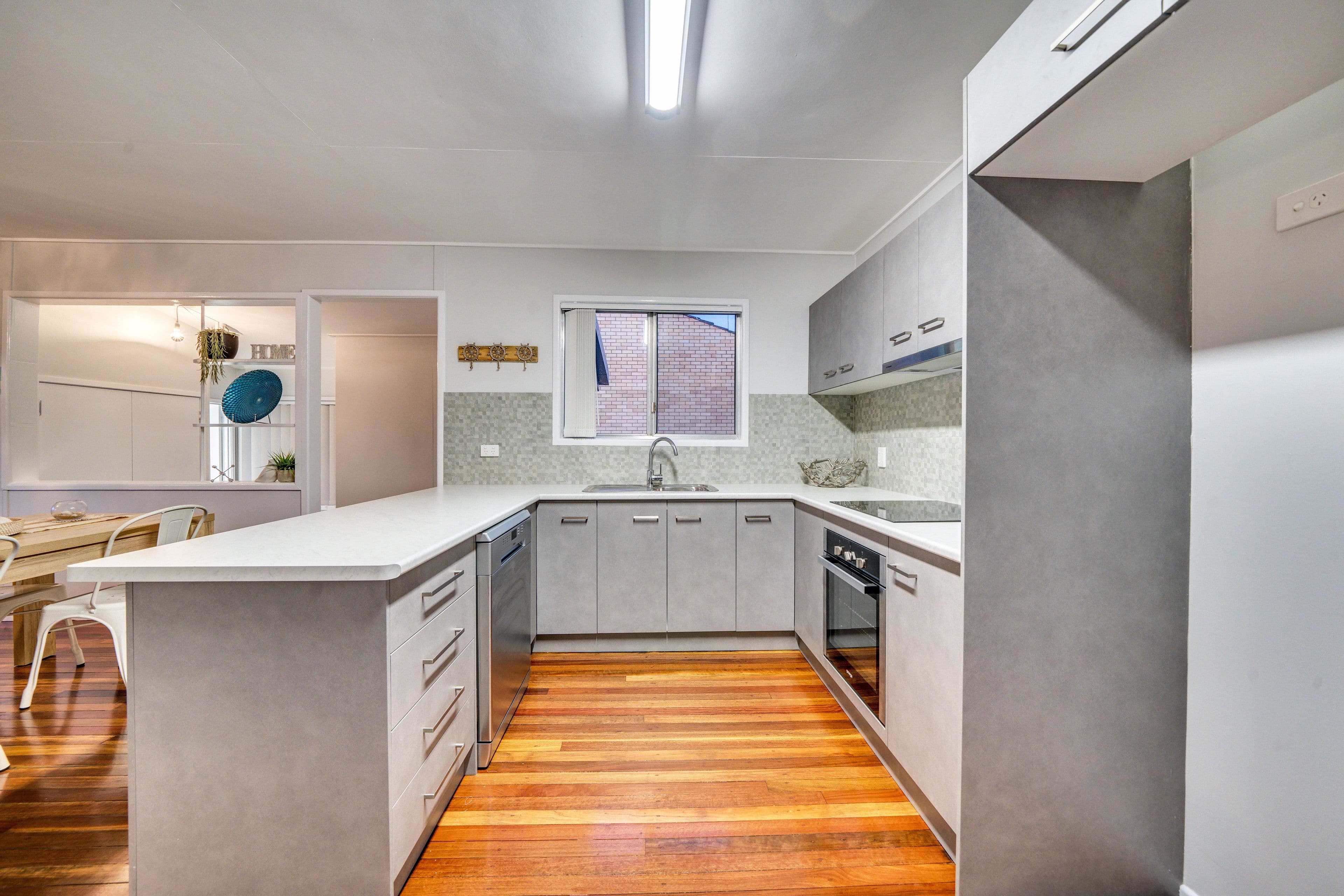 27 Braeridge Drive, Bundamba QLD 4304, Bundamba - Thumbnail 5