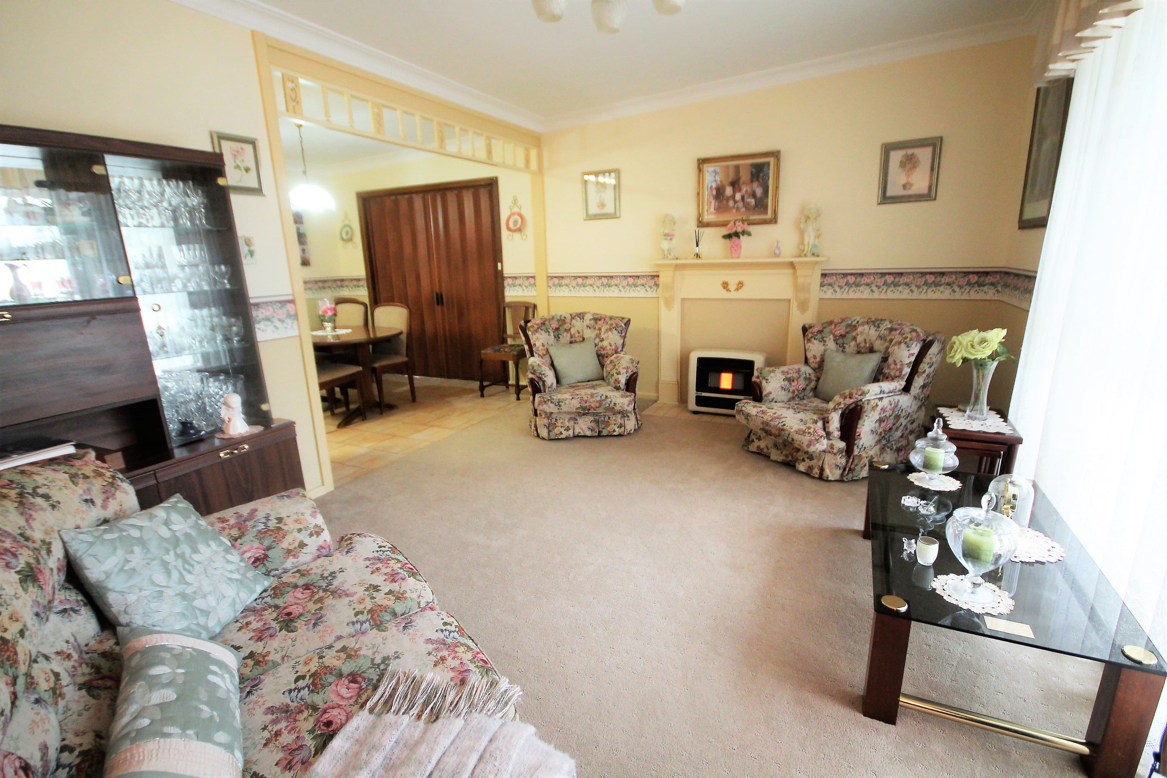 15 Russell Street, Young - Thumbnail 3