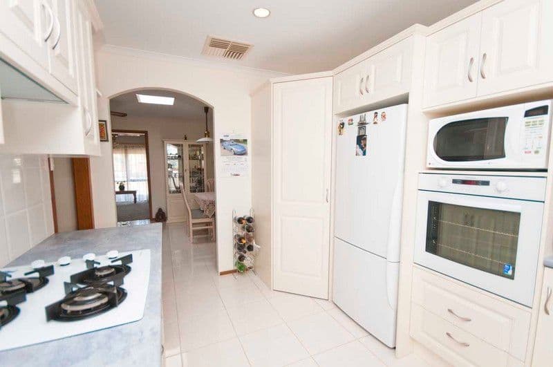 1 Mallard Court, SEMAPHORE PARK SA 5019, Semaphore Park - Thumbnail 7