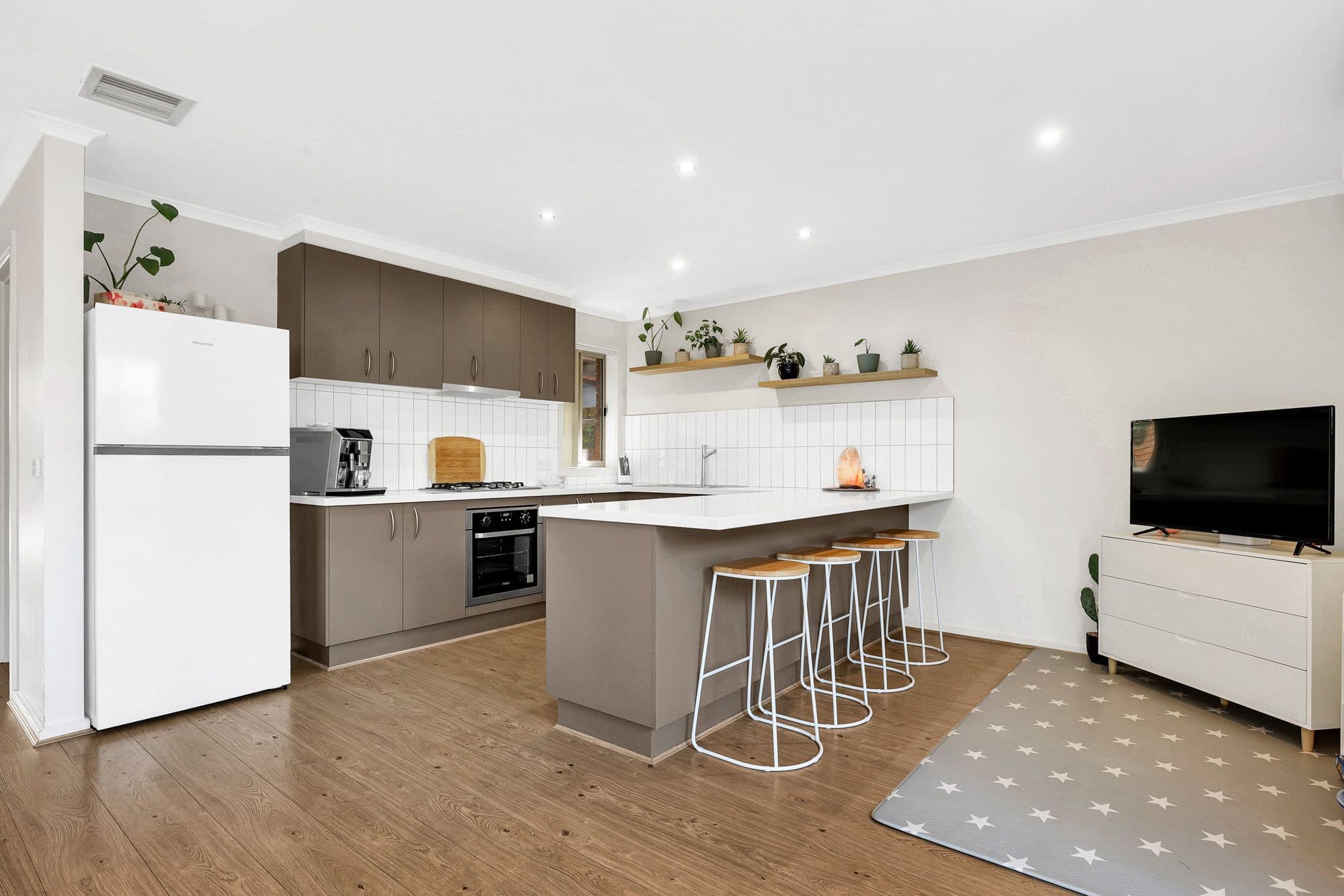 12 Mingos Court, Werribee VIC 3030, Werribee - Thumbnail 3