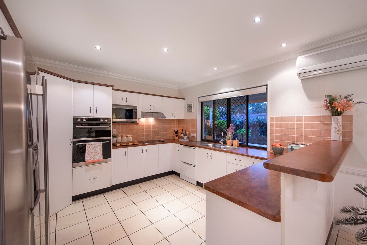 675B Underwood Road, Rochedale South QLD 4123, Rochedale South - Thumbnail 2