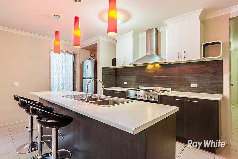 20 Braestar Street, Cranbourne VIC 3977, Cranbourne - Thumbnail 2
