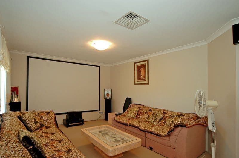 3 Silkwood Way, BEECHBORO WA 6063, Beechboro - Thumbnail 2