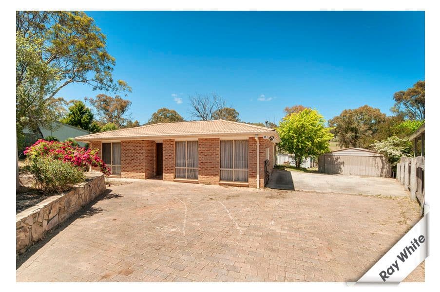 72 Pennington Crescent, CALWELL ACT 2905, Calwell - Image 1