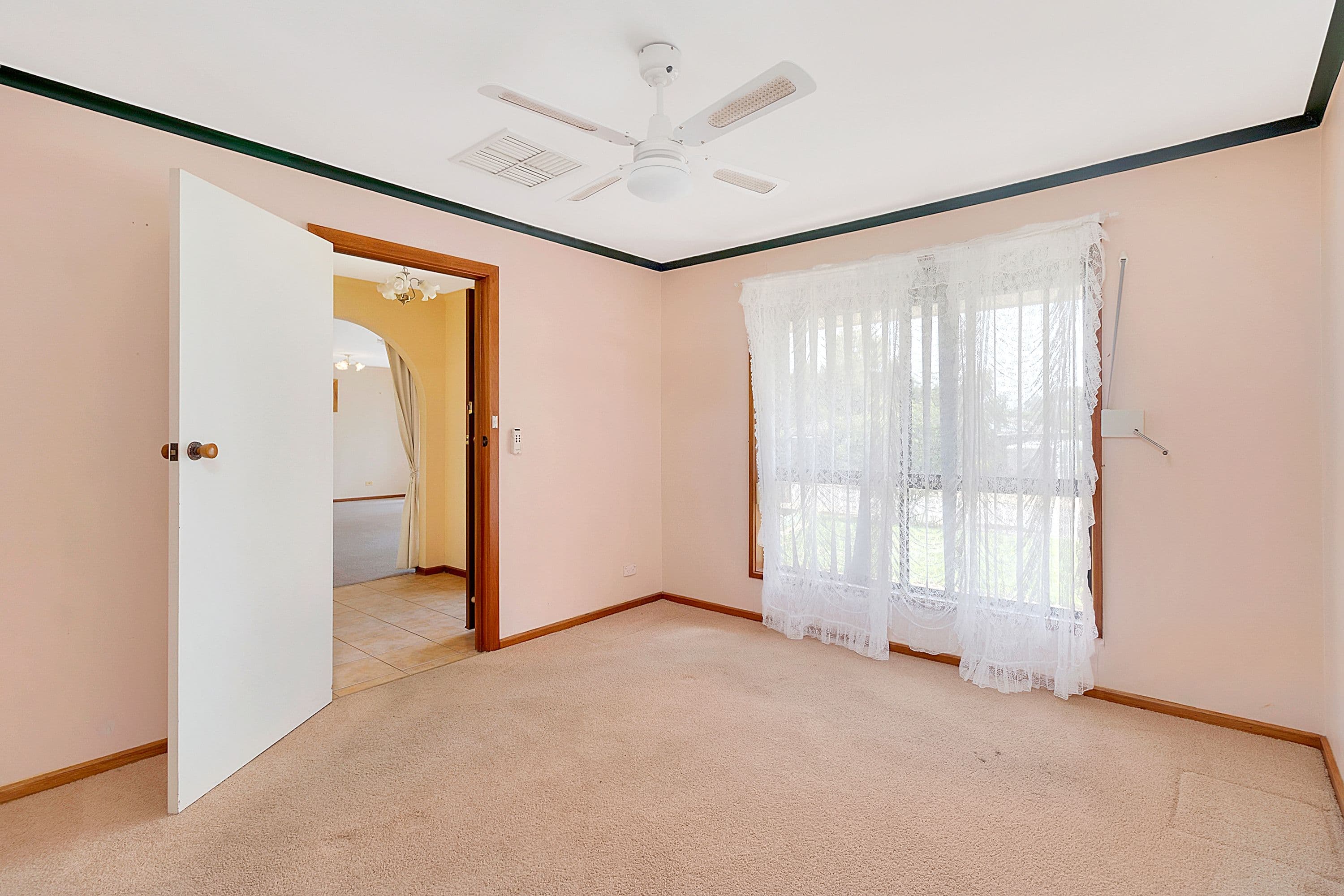 23 Waters Place, Para Vista SA 5093, Para Vista - Thumbnail 3